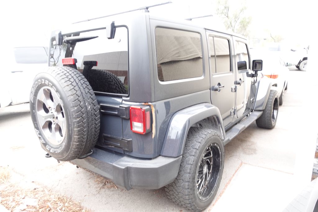 Used 2017 Jeep Wrangler SUV