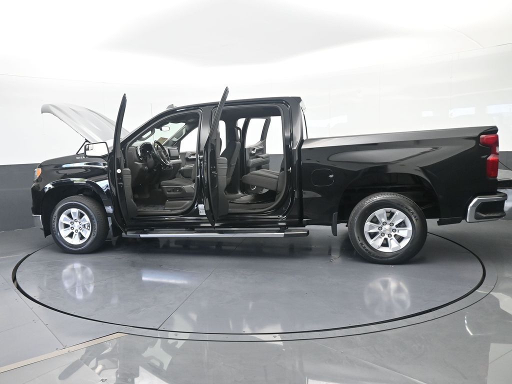 Used 2024 Black Chevrolet LT image 69