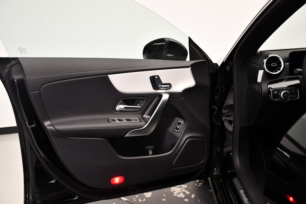 2025 Mercedes-Benz CLA 250 29