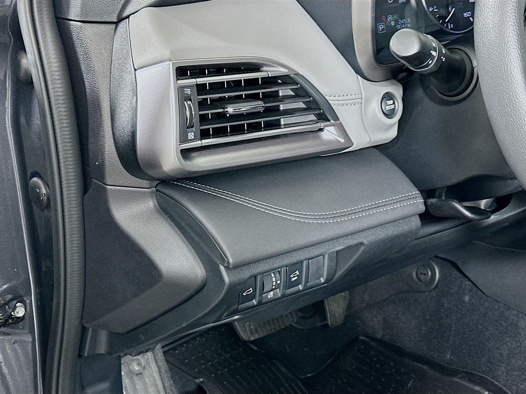 Thumbnail: 2025 Subaru Outback - 10