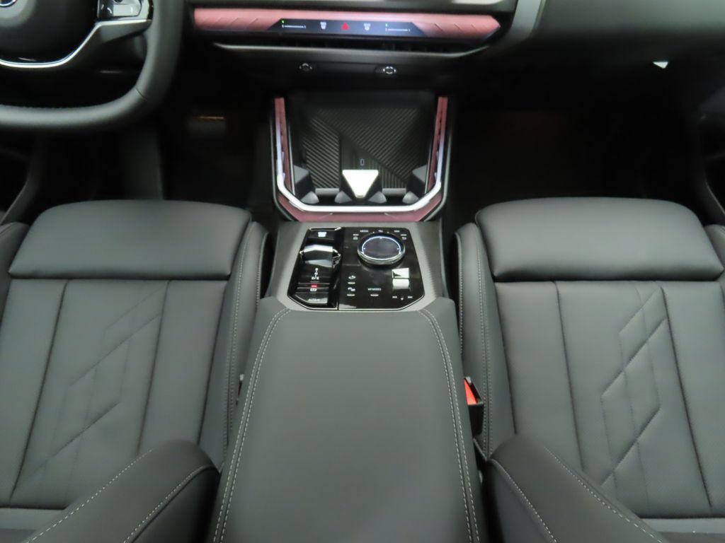 Thumbnail: 2026 BMW X3 - 16