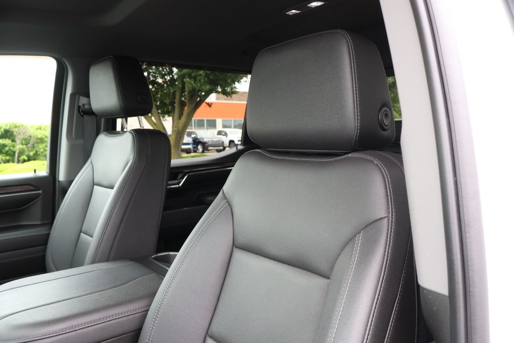 2023 Chevrolet Silverado 1500 LTZ 13