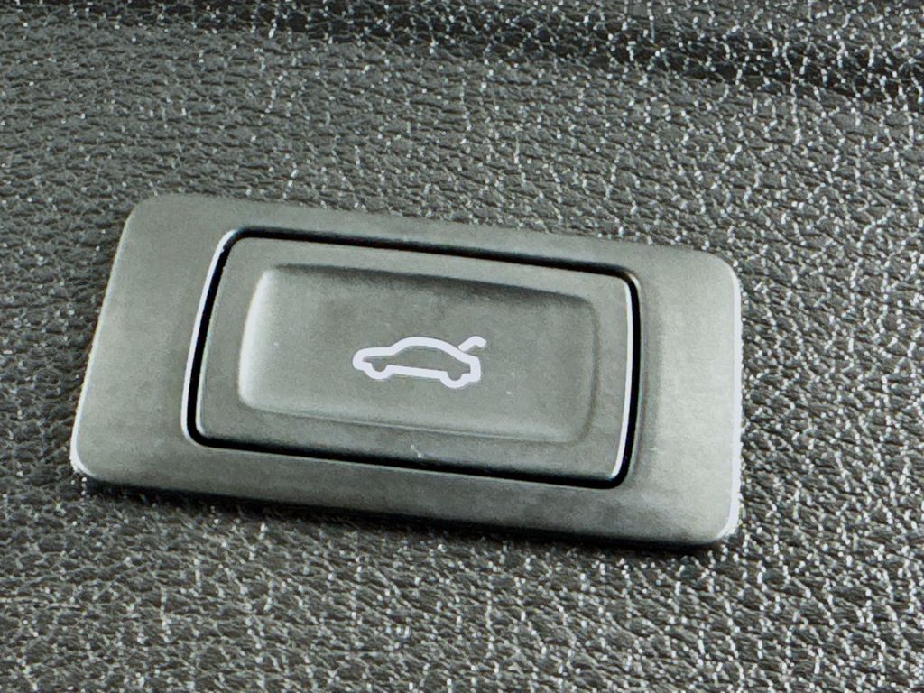 Used Car 2019 Audi Q5  2.0t Premium For Sale Under $20,000 In Austin, Texas