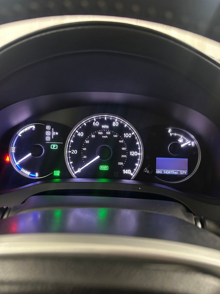 used 2013 Lexus CT car, priced at $9,885