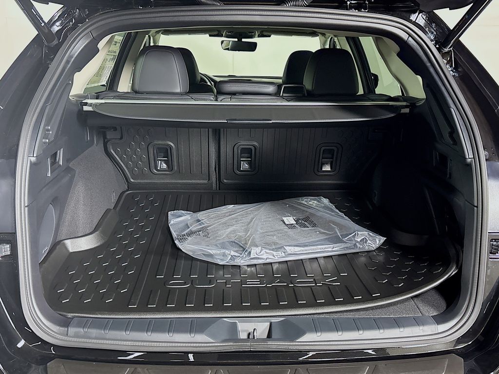 2025 Subaru Outback Limited XT