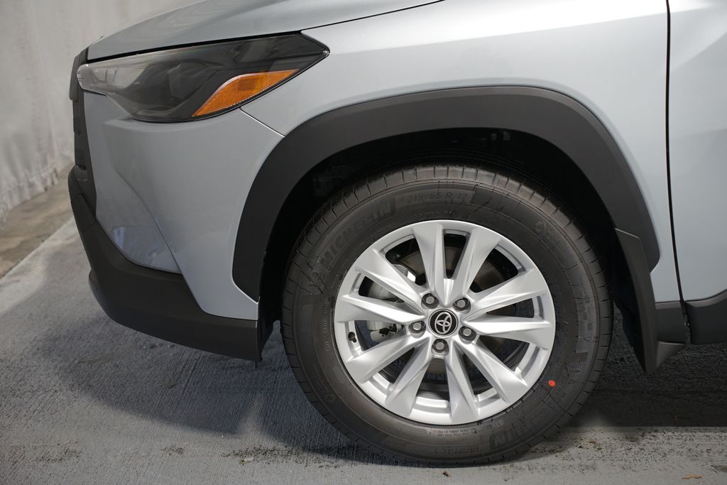 Thumbnail: 2026 Toyota Corolla Cross - 5