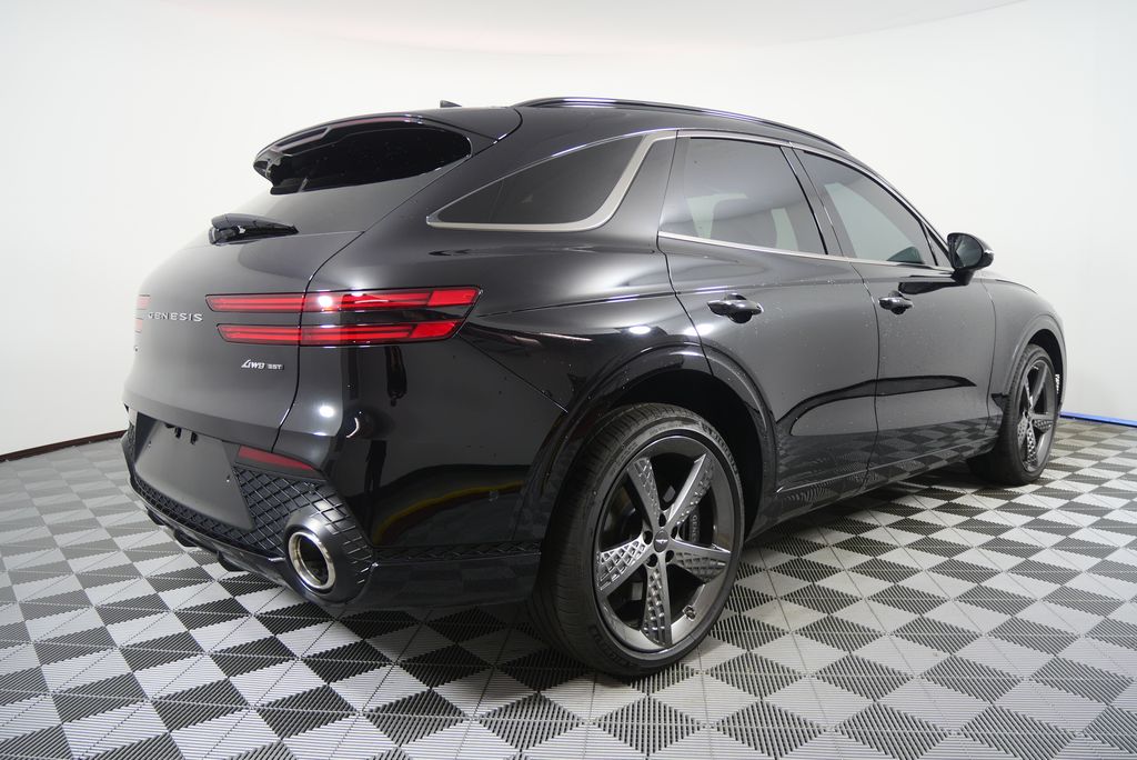 Thumbnail: 2024 Genesis GV70 - 3