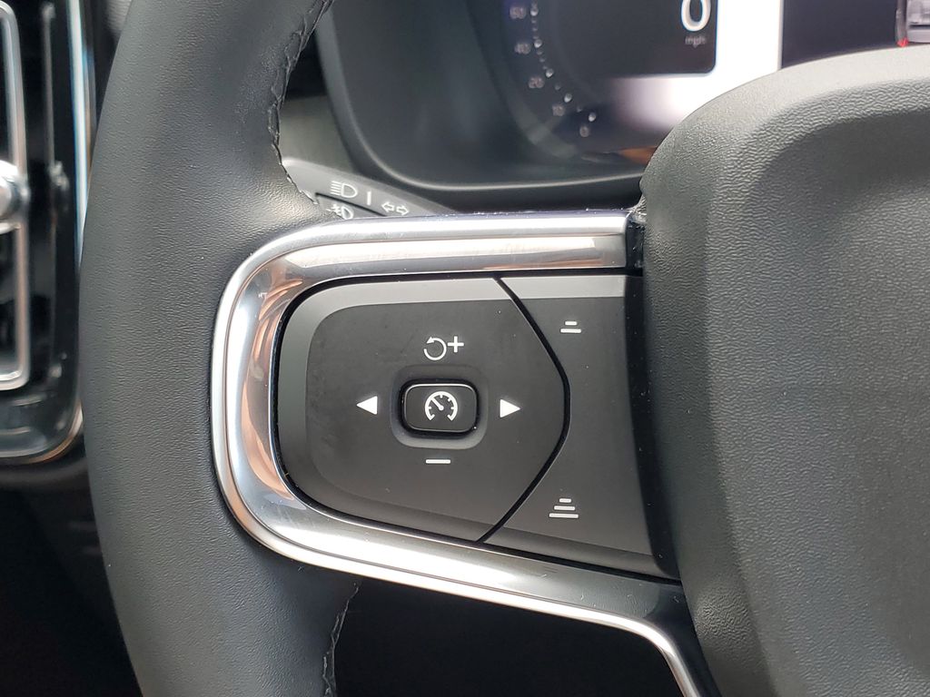 used 2024 Volvo XC40 car, priced at $27,899