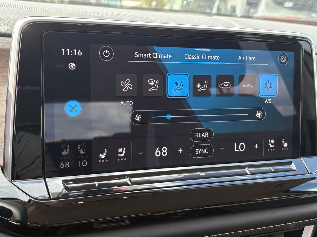 2024 Volkswagen Atlas 2.0T SE w/Technology Gray at AutoSavvy Houston Southwest