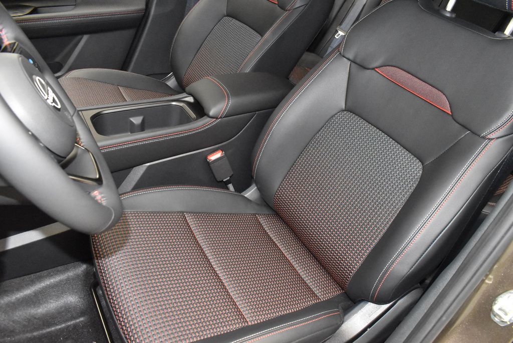 Thumbnail: 2026 Nissan Kicks - 14