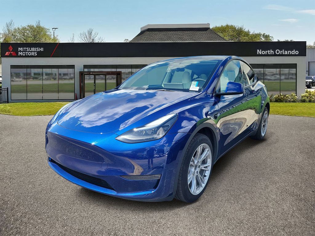 2023 Tesla Model Y Long Range