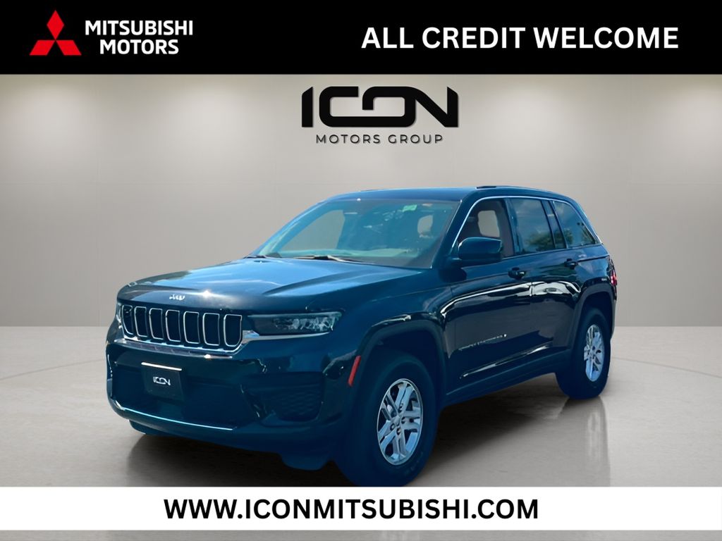 Diamond Black Crystal Pearlcoat 2023 Jeep Grand Cherokee SUV / Crossover Four-Wheel Drive 8-Speed Automatic