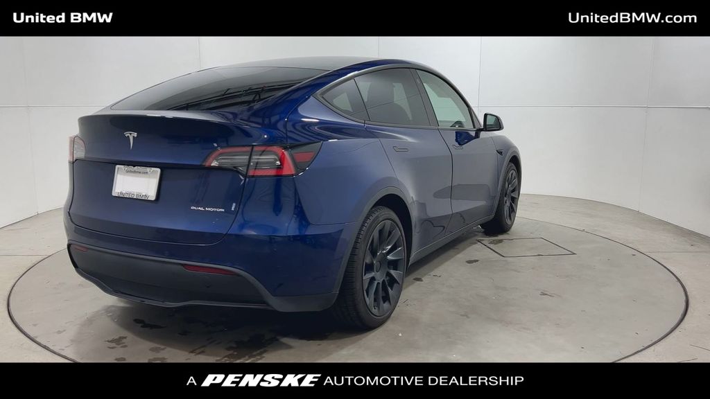 2021 Tesla Model Y Long Range 8