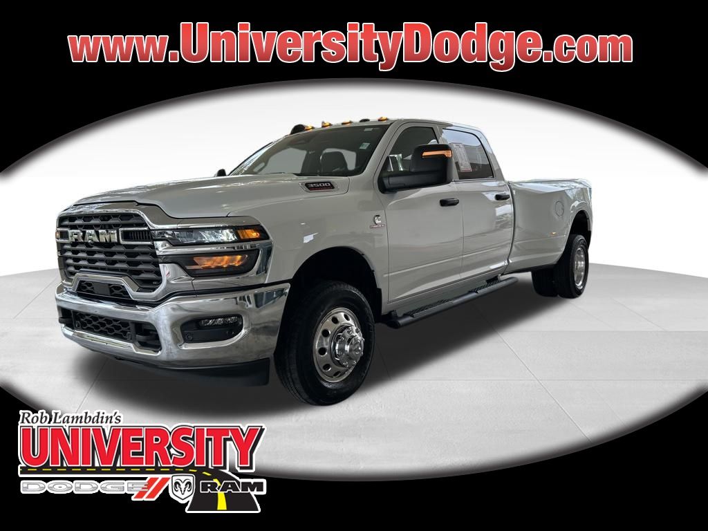 2025 RAM 3500 Tradesman Crew Cab LB DRW 4WD