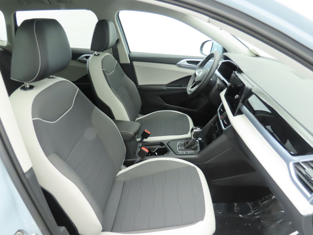 Thumbnail: 2026 Volkswagen Taos - 18