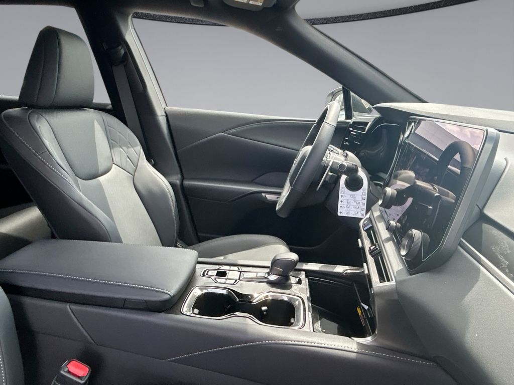 Thumbnail: 2026 Lexus RX - 2