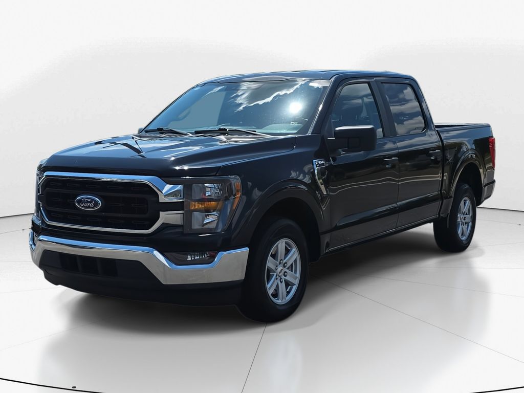 2023 Black Metallic Ford F-150 XLT RWD Truck