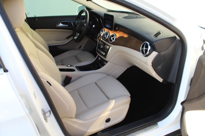 Used Car 2019 Mercedes-benz Gla  Gla 250 For Sale Under $20,000 In Georgetown, Texas