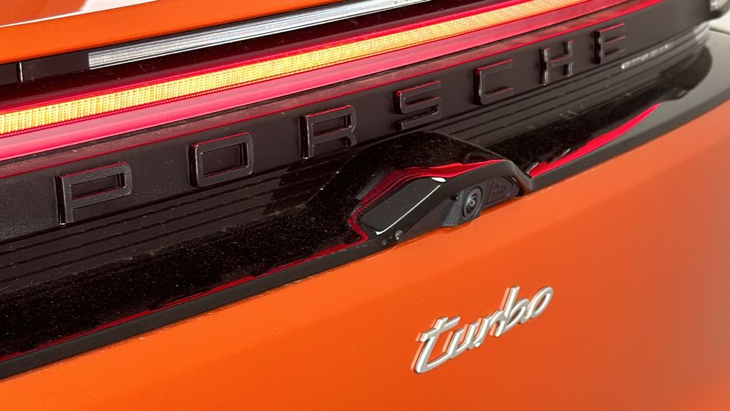 Thumbnail: 2024 Porsche Macan - 12