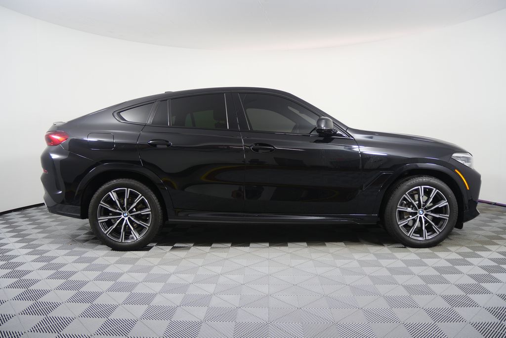 Thumbnail: 2023 BMW X6 - 2