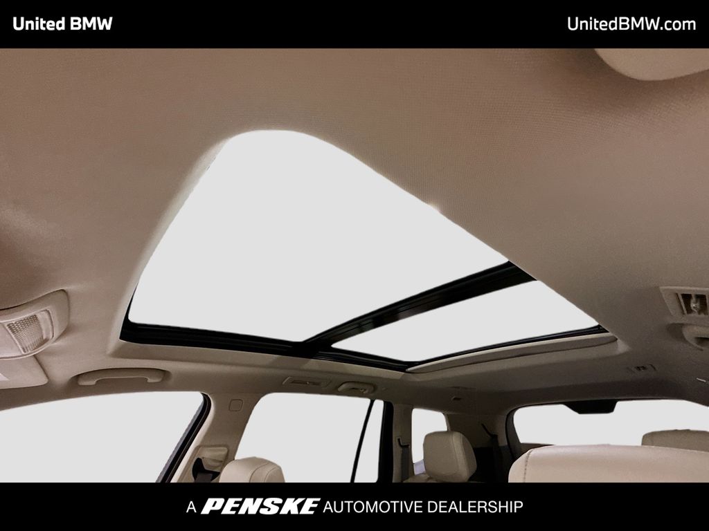 Thumbnail: 2025 Cadillac XT6 - 11