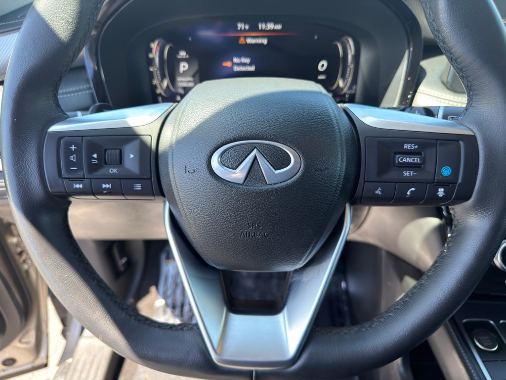 Thumbnail: 2023 INFINITI QX60 - 18