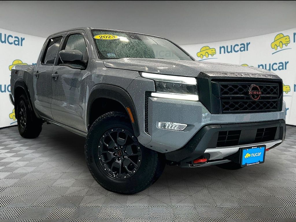 2023 Nissan Frontier PRO-4X Crew Cab 4WD