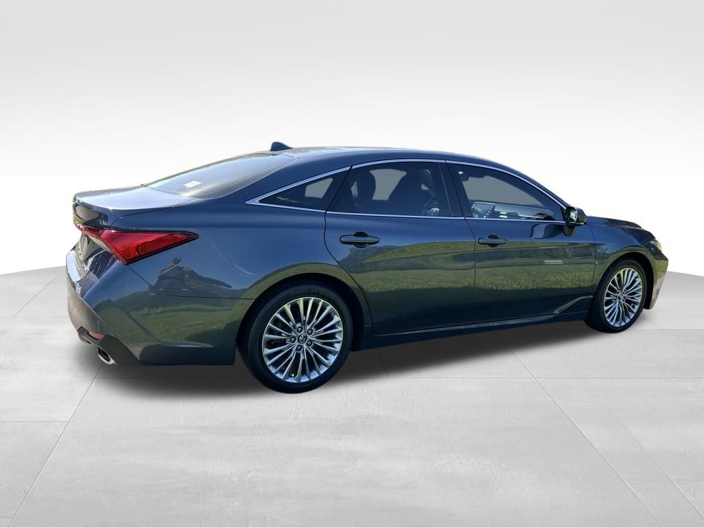 Thumbnail: 2019 Toyota Avalon - 5