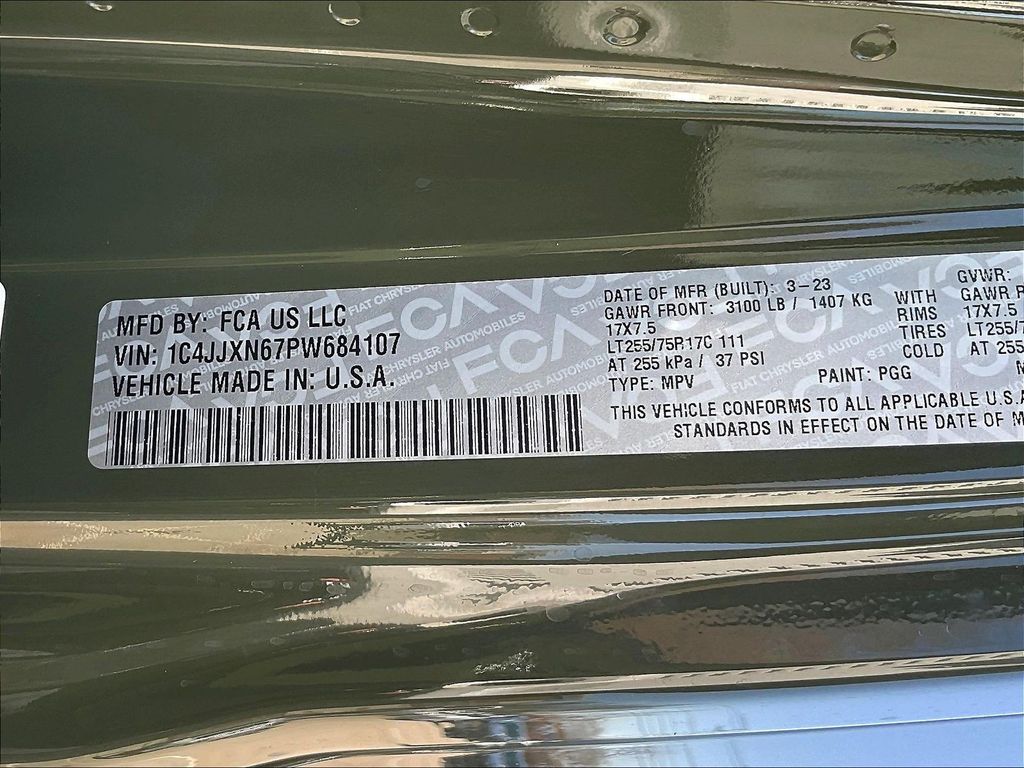 2023 Jeep Wrangler — photo 35