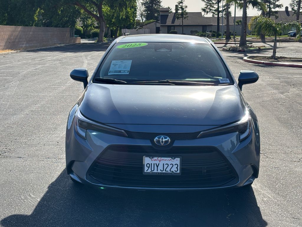 Thumbnail: 2025 Toyota Corolla - 2