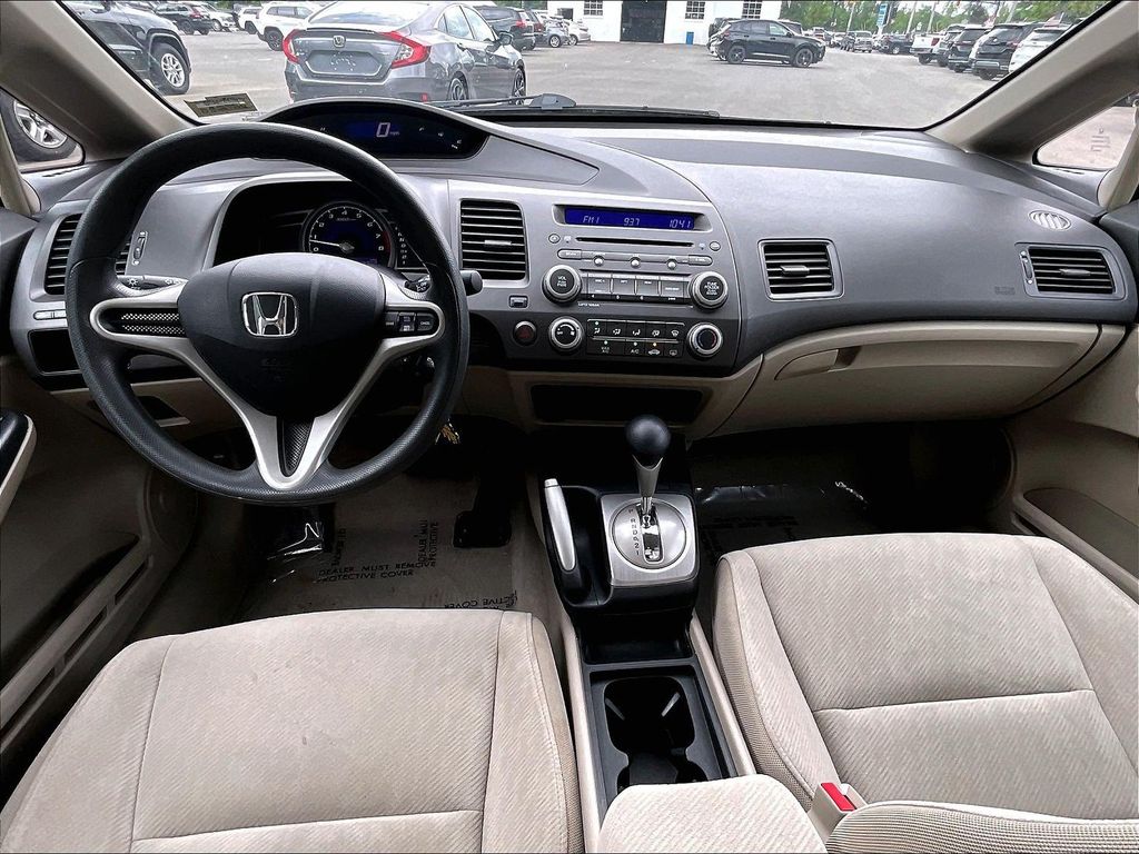 2010 Honda Civic — photo 19