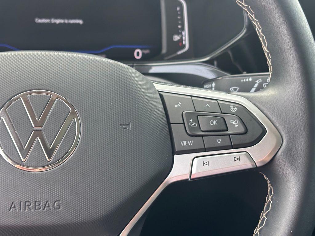 Used Car 2022 Volkswagen Taos  1.5t Sel For Sale Under $20,000 In Austin, Texas