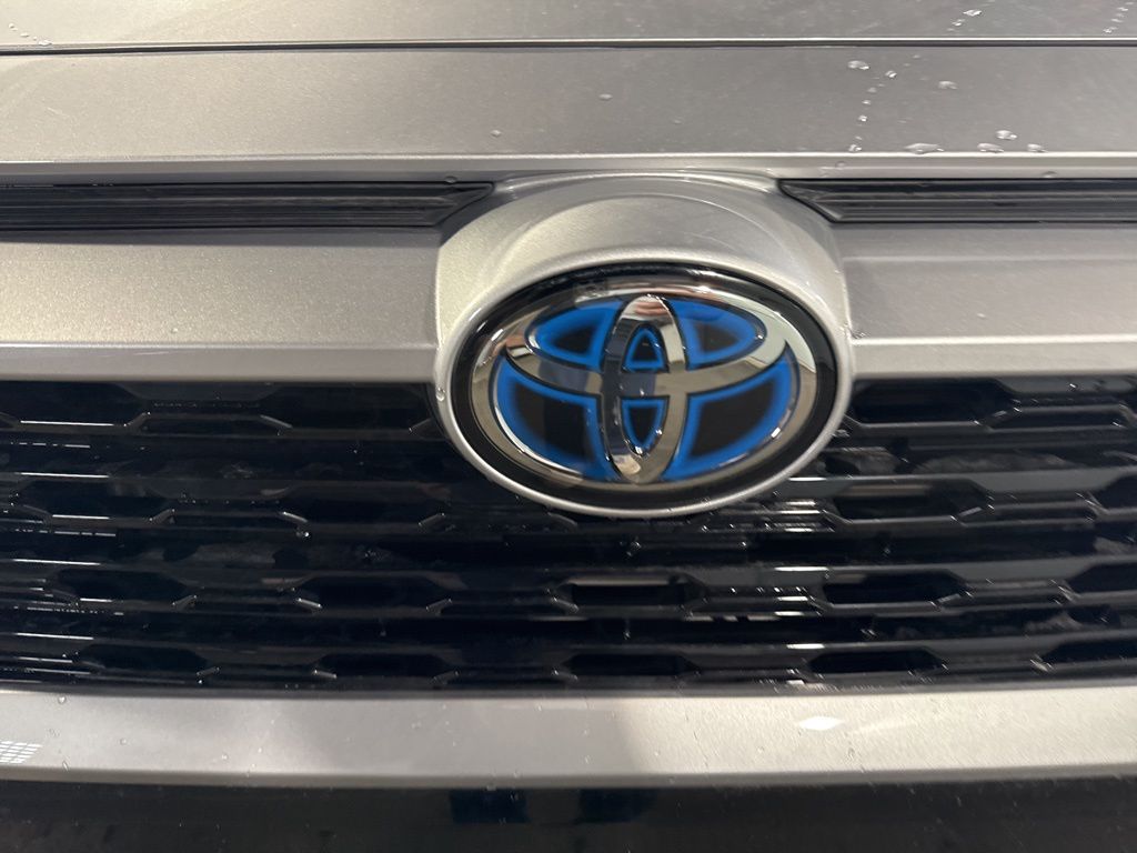 Thumbnail: 2023 Toyota RAV4 - 4