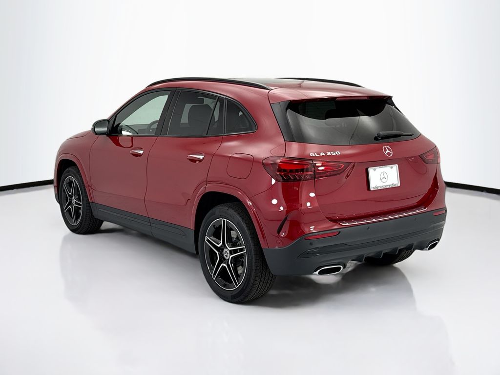Thumbnail: 2026 Mercedes-Benz GLA - 7