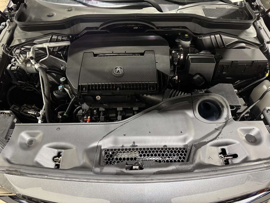 Used 2022 Liquid Carbon Metallic Acura A-Spec image 32