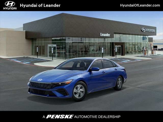 2025 Hyundai Elantra SE Hero Image