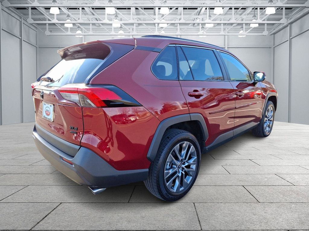 2022 Toyota RAV4 XLE Premium 4