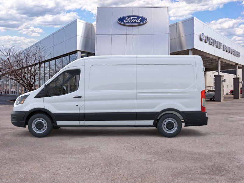 New 2026 Oxford White Ford Base image 3