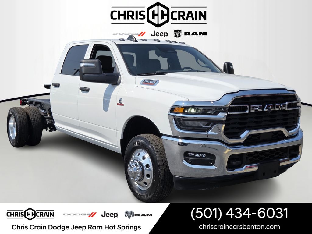 Bright White Clearcoat 2026 RAM 3500 Chassis Pickup Truck Four-Wheel Drive 8-Speed Automatic
