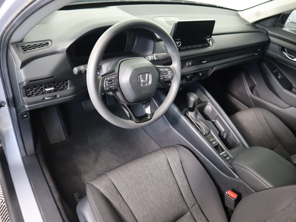 Thumbnail: 2025 Honda Accord - 9