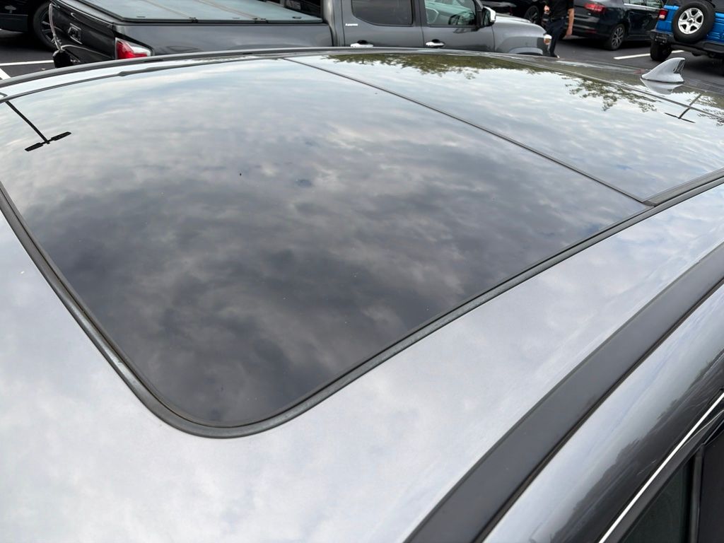 Used 2022 Gray Acura Base image 11