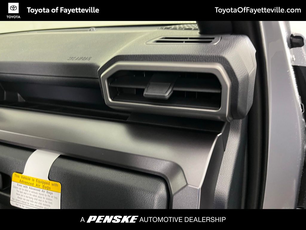 Thumbnail: 2025 Toyota 4Runner - 10