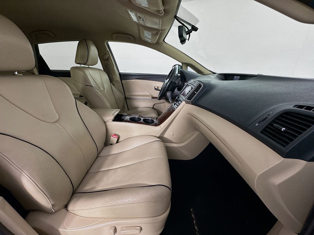 Used Car 2009 Toyota Venza  Base For Sale Under $10,000 In Austin, Texas