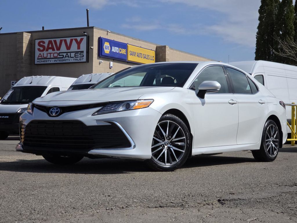 Pearl 2023 Toyota Camry XLE AWD Sedan All-Wheel Drive 8-Speed Automatic