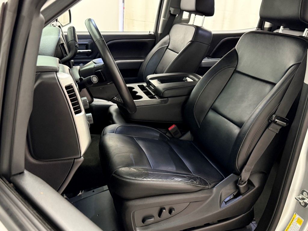 Thumbnail: 2018 Chevrolet Silverado 1500 - 27