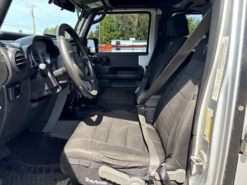2008 Bright Silver Metallic Clearcoat Jeep Wrangler Unlimited Rubicon 4X4 SUV