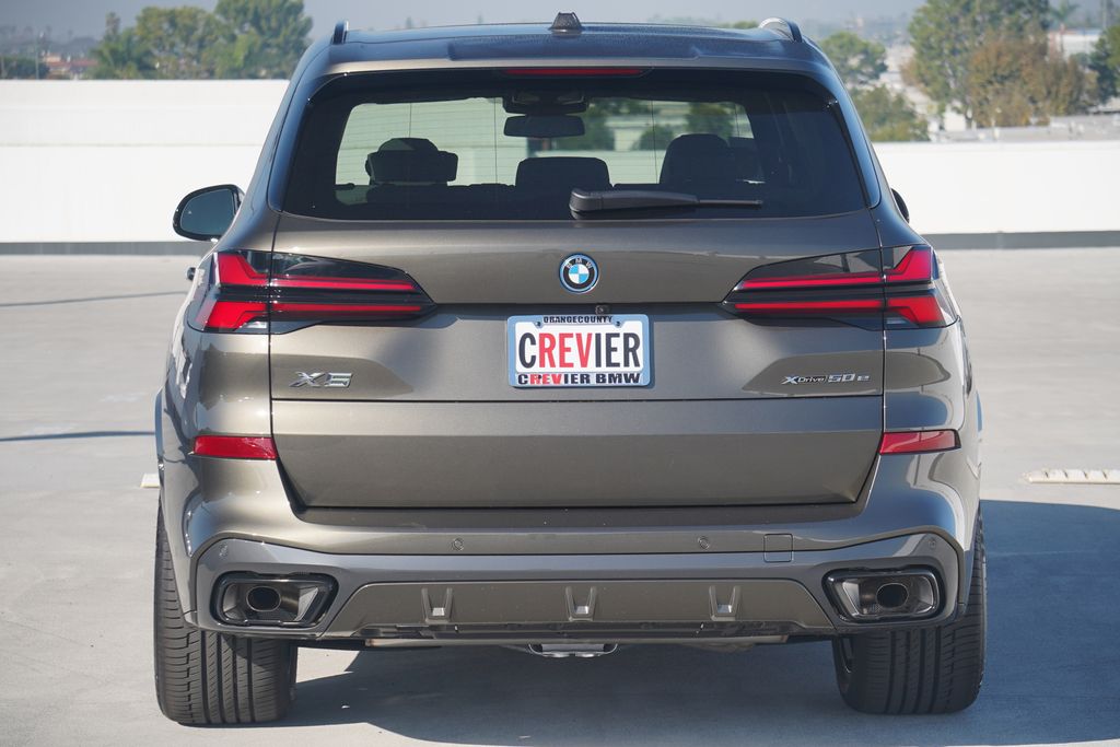 Thumbnail: 2026 BMW X5 - 7