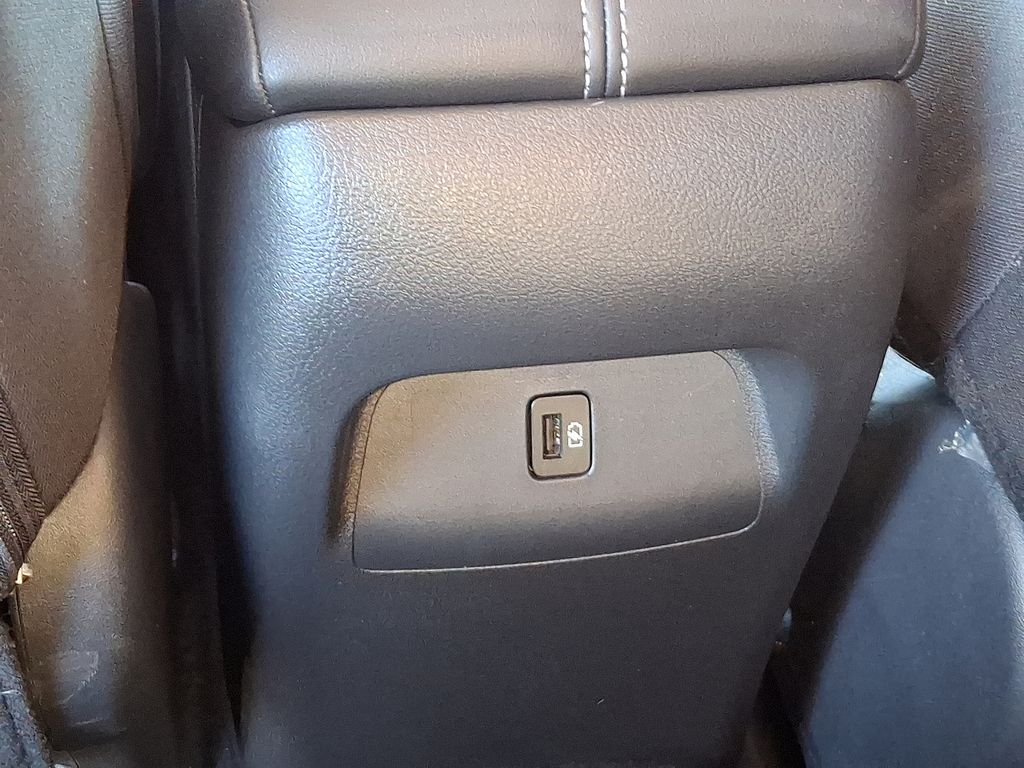 Thumbnail: 2024 Nissan Sentra - 11