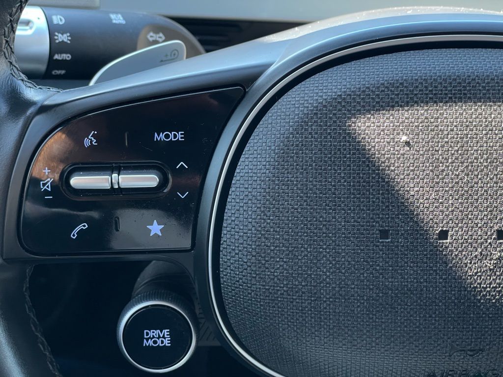 Thumbnail: 2023 Hyundai Ioniq 5 - 15