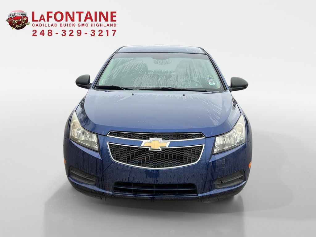 2012 Chevrolet Cruze LS 2